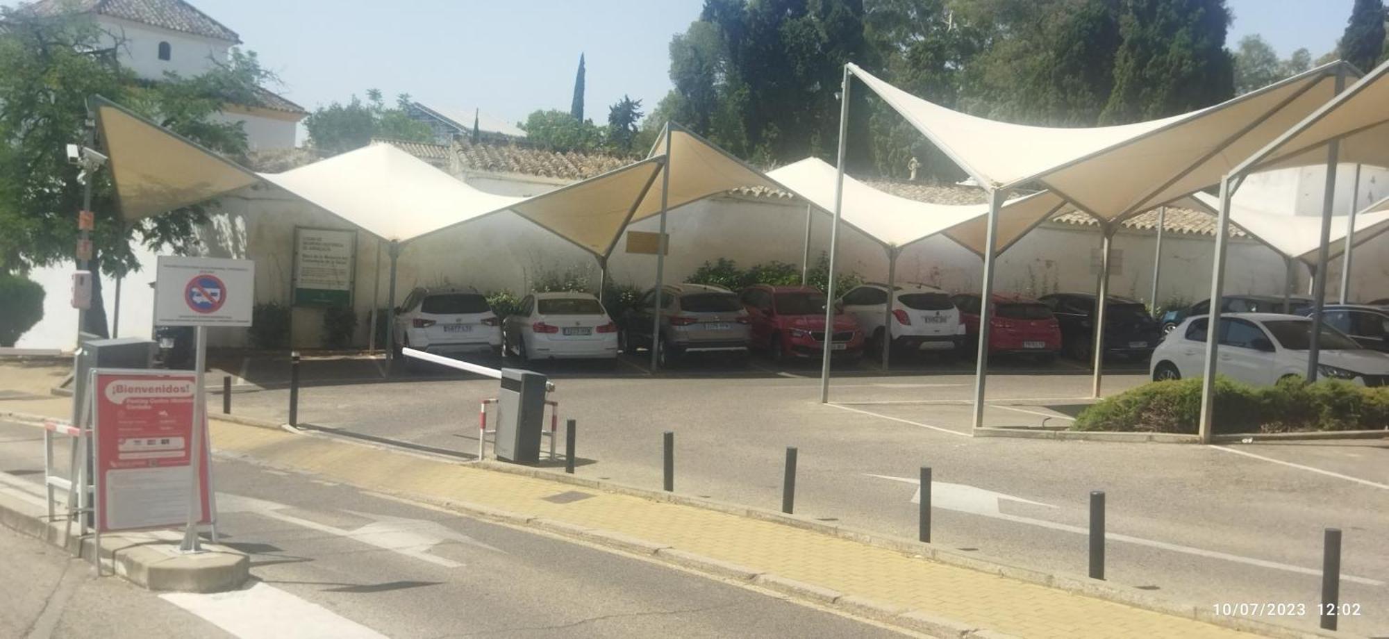 Puerta Sevilla Parking Gratis Córdoba Exterior foto